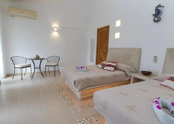 Villas Naomi